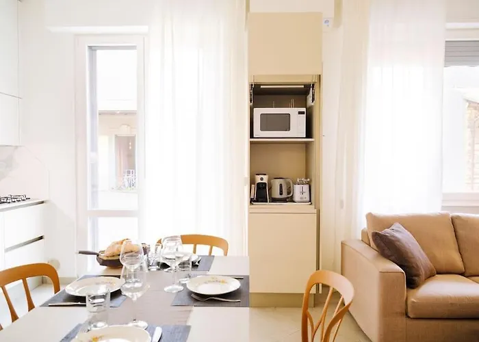 Апартаменты Casa Viola - Modern And Spacious Flat With Terrace Флоренция