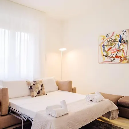 Casa Viola - Modern And Spacious Flat With Terrace شقة