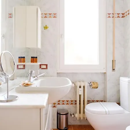 Casa Viola - Modern And Spacious Flat With Terrace شقة *